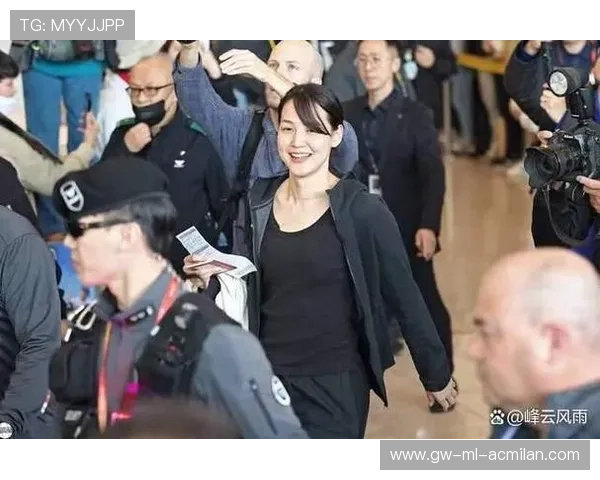 道奇MVP大嫂团合照引热议 大谷爱妻甜美笑容成焦点引关注 道奇MVP大嫂团合照引热议 大谷爱妻甜美笑容成焦点引关注