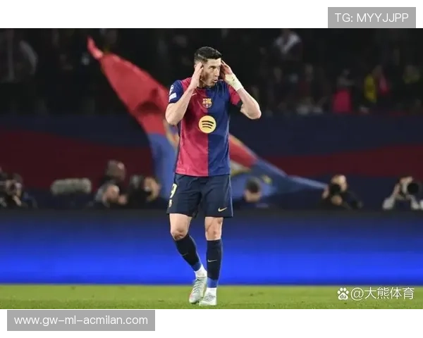 巴萨限制莱万进球事件再爆料?球迷愤怒升级 巴萨限制莱万进球事件再爆料?球迷愤怒升级