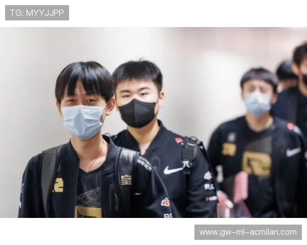 LPL赛场夜色中,哪位选手会成为新符号? LPL赛场夜色中,哪位选手会成为新符号?