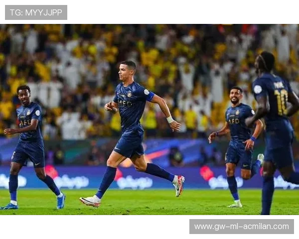 利雅得胜利前场连续压迫:点燃攻势的战术革命 利雅得胜利前场连续压迫:点燃攻势的战术革命